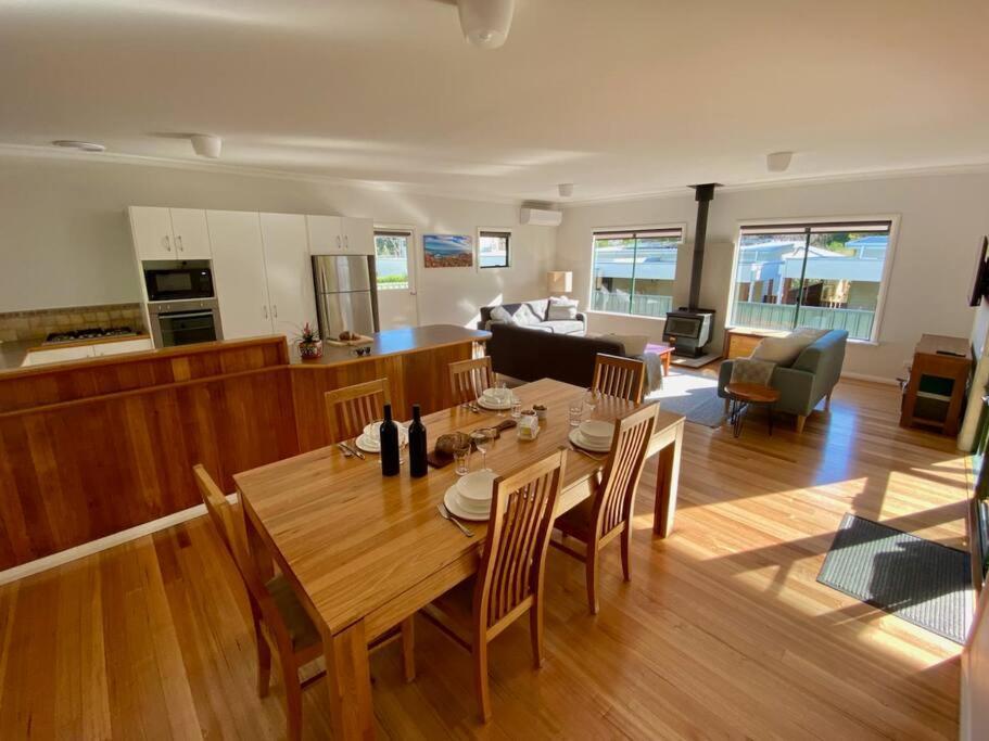 Town Hideaway - Sleeps 6