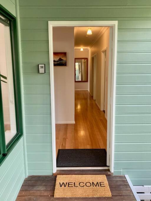 Town Hideaway - Sleeps 6 Holiday home *